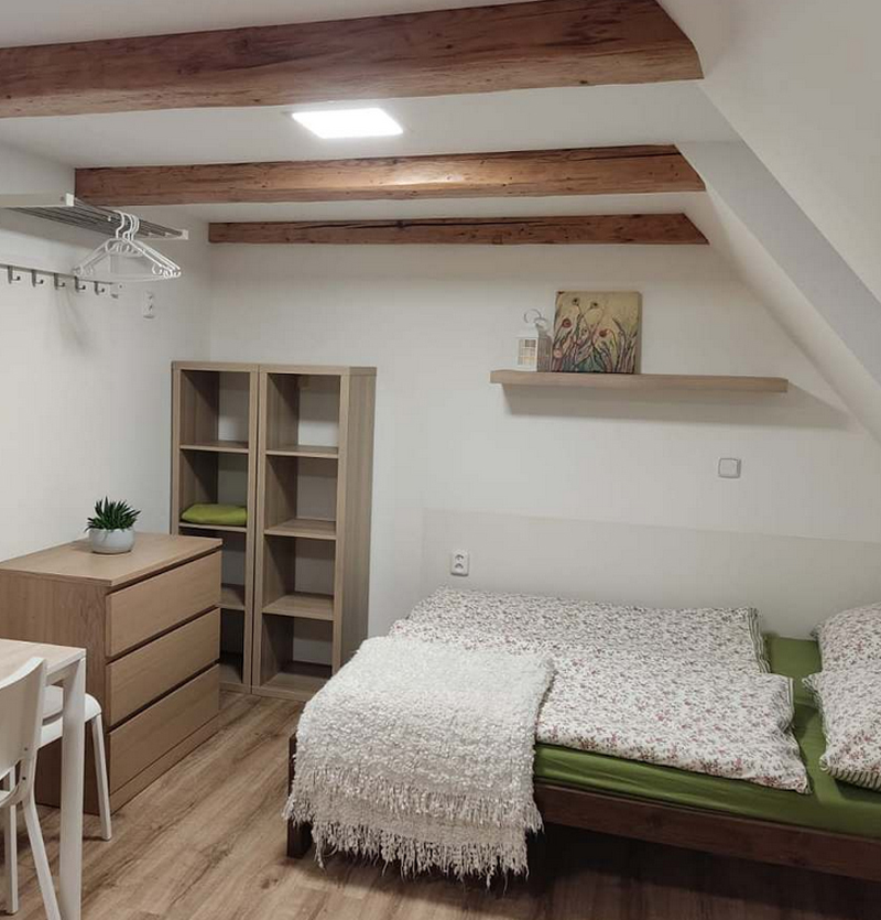 Apartmn ve Mln - Mal Morvka